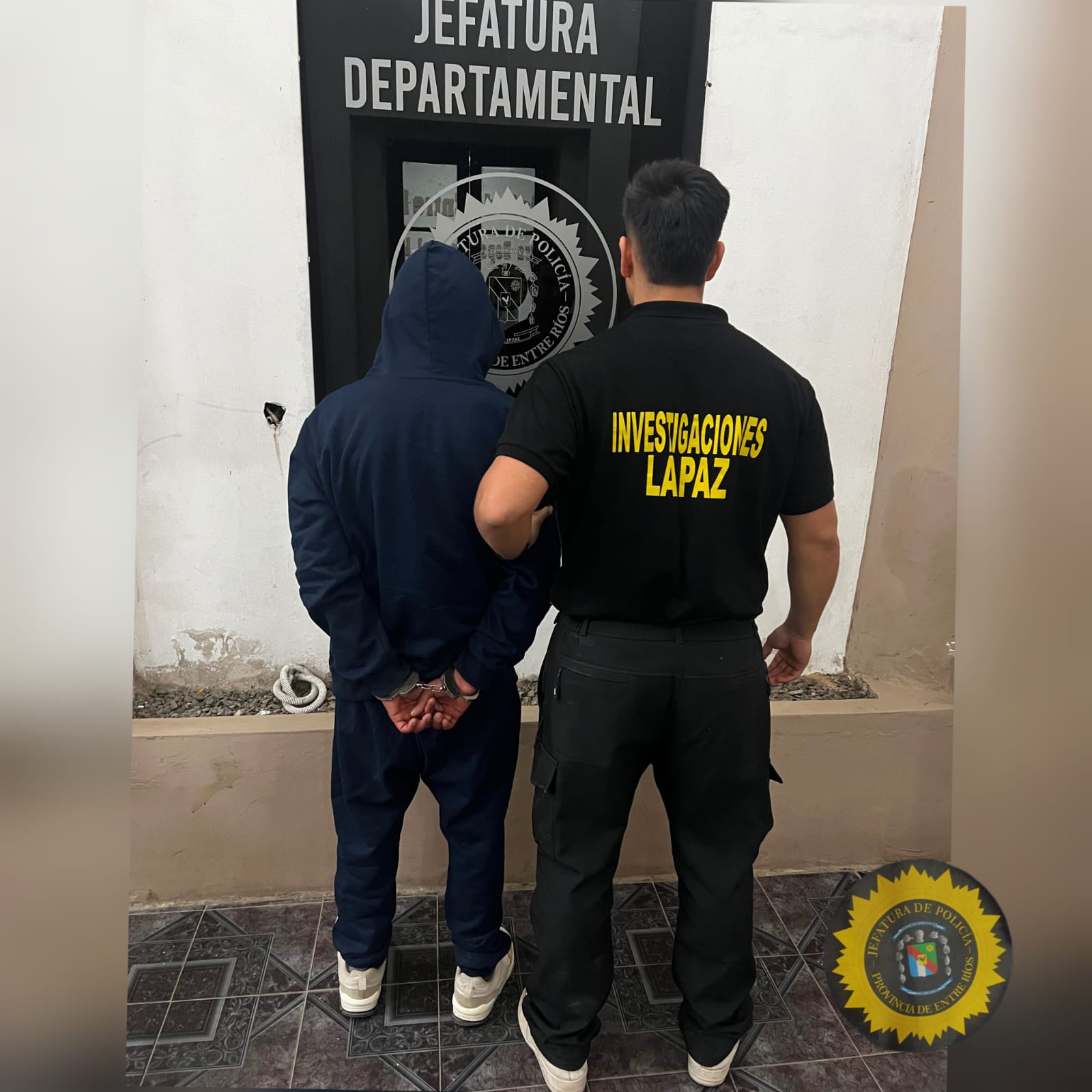 Robó una campera de un local de ropa, fue identificado por cámaras y recuperaron la prenda